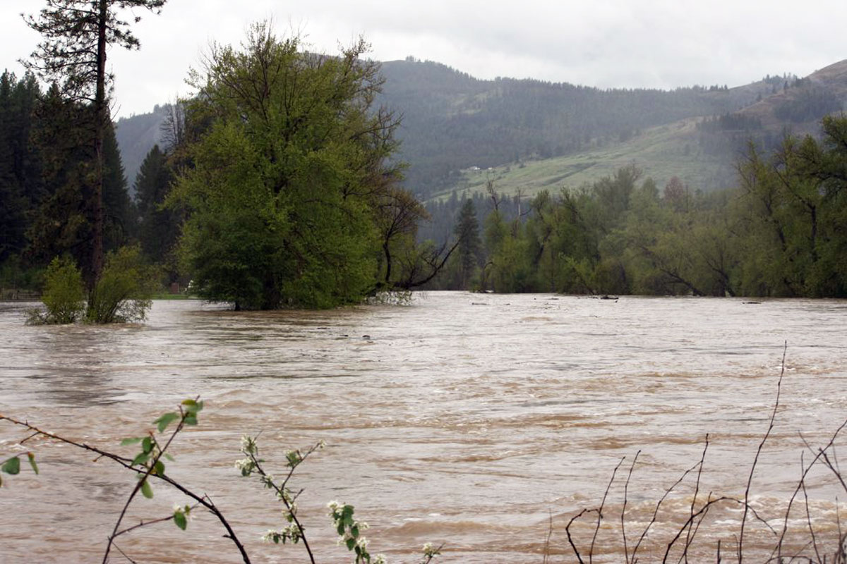 Kettle River Rises to Record Levels this Spring Republic, Washington
